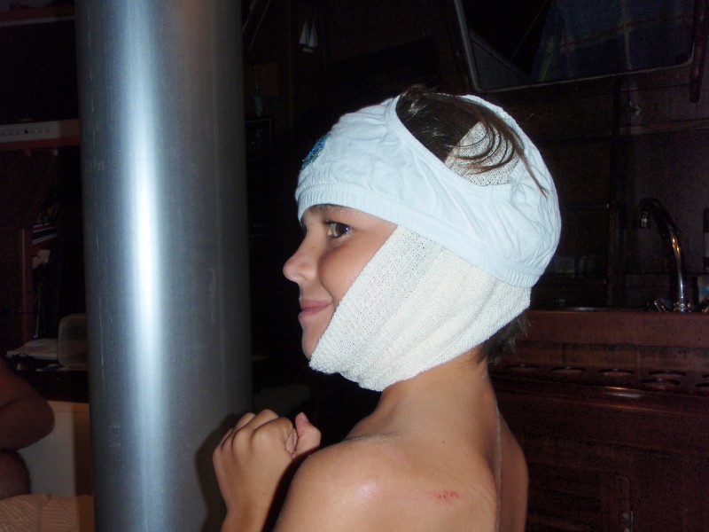 Nicollas Rachou a cabeca na piscina