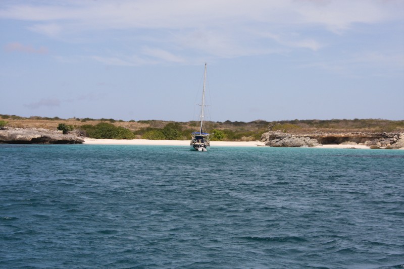 Blanquilla - Americano Bay